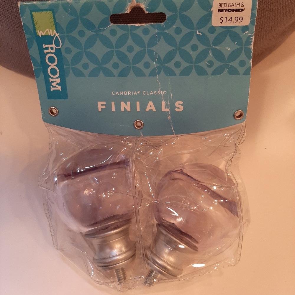 Cambria Smooth Glass Ball Finial purple